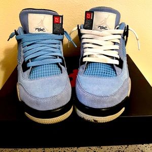 Jordan 4 University Blue 6y